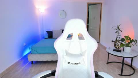 Alejandra online show from April 2026 01:14:01 AM