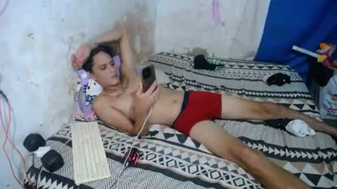 carlos_steven online show from August 2026 01:18:01 AM