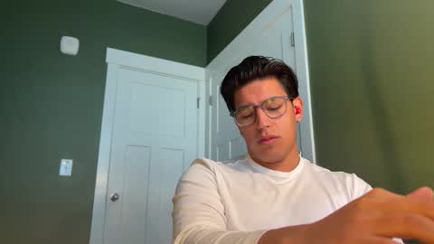 carlos online show from February 2026 04:01:01 PM