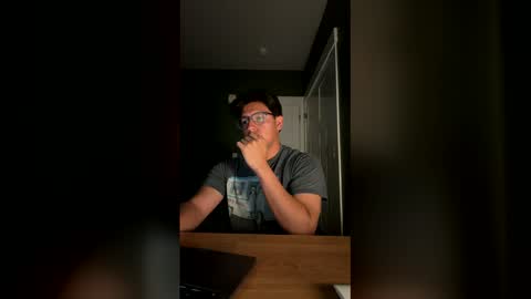 Snapshot of carlosjosecb1 chatting on May 2026 05:25:02 AM carlos online show from May 2026 05:25:02 AM