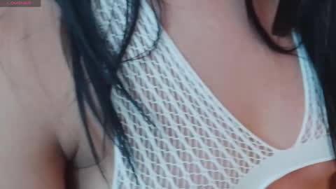 Snapshot of carloy777_ chatting on April 2026 04:06:02 AM Carolay online show from April 2026 04:06:02 AM