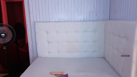 Carolay online show from May 2026 12:30:02 AM