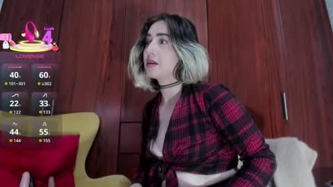 carly grasso  online show from October 2025 07:49:02 PM