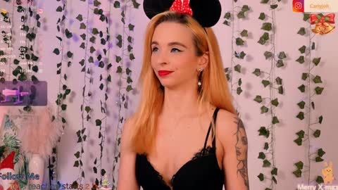 Snapshot of carlymilton chatting on December 2024 09:08:02 PM Carly online show from December 2024 09:08:02 PM