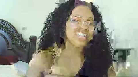 Snapshot of carmellovekisses chatting on April 2026 09:31:01 PM CARAMEL xoxo online show from April 2026 09:31:01 PM