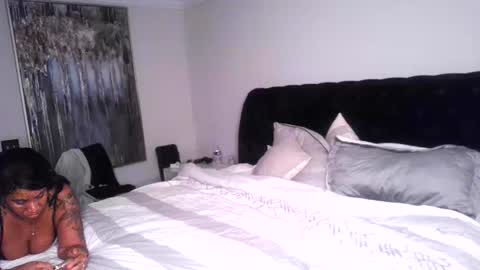 Carmen Savage online show from September 2025 04:14:01 AM