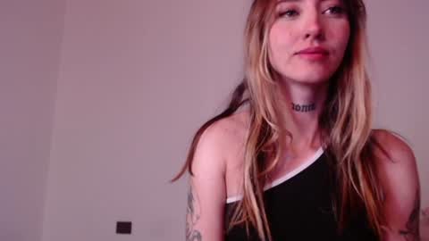 Snapshot of carmennrusso chatting on July 2026 04:50:01 PM carmennrusso online show from July 2026 04:50:01 PM