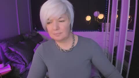 Snapshot of carmensoft chatting on May 2026 10:18:02 PM Carmen online show from May 2026 10:18:02 PM
