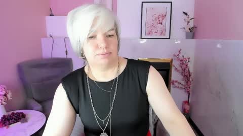 Snapshot of carmensoft chatting on May 2026 08:47:01 PM Carmen online show from May 2026 08:47:01 PM