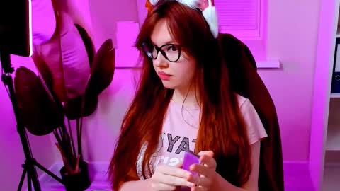 Snapshot of carol_carmen chatting on January 2026 03:17:02 PM Carol online show from January 2026 03:17:02 PM