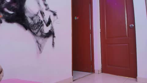 CAROL online show from October 2025 01:51:01 PM