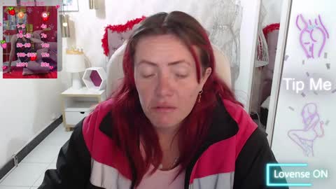 Carolin  online show from January 2025 03:12:02 AM