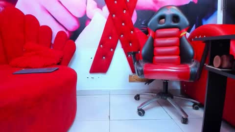 carolina_canndy online show from February 2026 02:05:01 AM