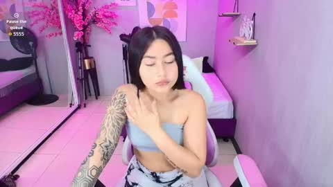 Snapshot of carolina_cherry chatting on May 2026 12:43:01 PM CAROLINA. online show from May 2026 12:43:01 PM
