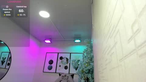 Snapshot of carolina_cherry chatting on May 2026 12:35:02 PM CAROLINA. online show from May 2026 12:35:02 PM