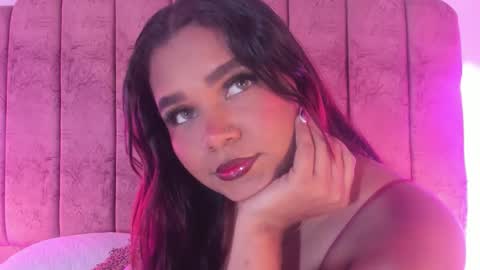 carolina_evannss online show from December 2025 04:21:01 AM