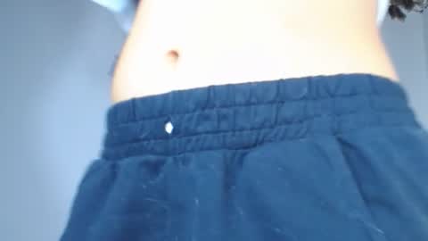 Snapshot of carolina_ml chatting on September 2025 05:34:02 PM CarolinaM online show from September 2025 05:34:02 PM