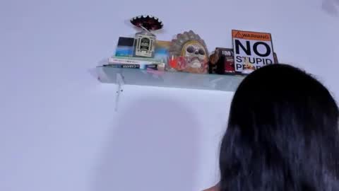 Snapshot of carolina_ml chatting on November 2025 04:58:02 PM CarolinaM online show from November 2025 04:58:02 PM