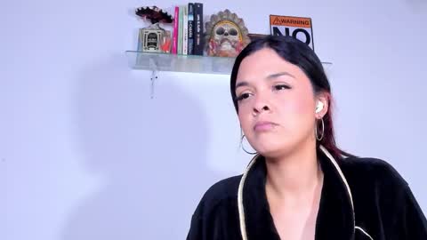 Snapshot of carolina_ml chatting on January 2026 03:03:02 PM CarolinaM online show from January 2026 03:03:02 PM