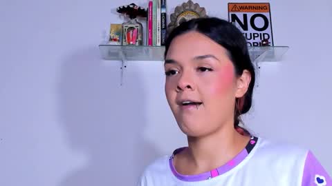 Snapshot of carolina_ml chatting on January 2026 05:07:02 PM CarolinaM online show from January 2026 05:07:02 PM