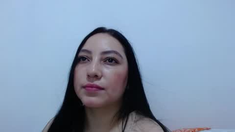Snapshot of carolina_zabala_19 chatting on May 2026 04:23:02 PM carolina_zabala_19 online show from May 2026 04:23:02 PM