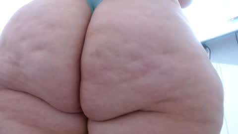 Snapshot of carolina_zabala_19 chatting on June 2026 05:04:01 PM carolina_zabala_19 online show from June 2026 05:04:01 PM