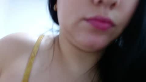 Snapshot of carolina_zabala_19 chatting on June 2026 06:44:01 PM carolina_zabala_19 online show from June 2026 06:44:01 PM