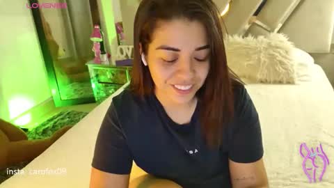 caroline online show from April 2026 05:19:08 AM