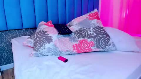 CarolineeGarcia online show from March 2025 04:35:02 PM