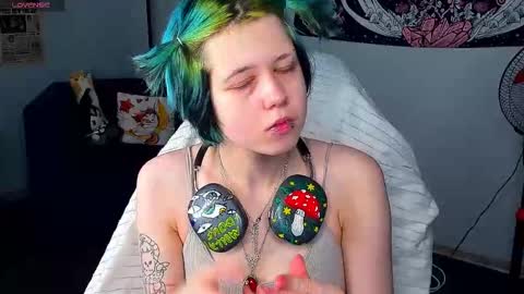 CarolineRichter online show from March 2026 02:37:01 AM