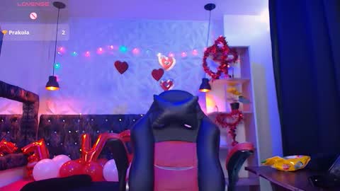 Caroline Scoth online show from February 2025 06:12:01 PM