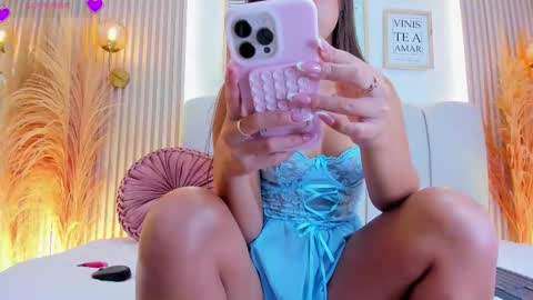 Carol Rivera  online show from October 2025 07:25:02 PM