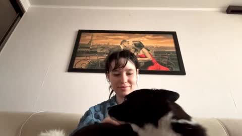 Snapshot of carolynharrington chatting on June 2026 05:43:01 AM Elly online show from June 2026 05:43:01 AM