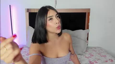 Snapshot of carorosse chatting on February 2026 11:56:01 PM Caro online show from February 2026 11:56:01 PM