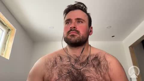 Snapshot of carpenterboy_1993 chatting on April 2026 05:52:02 PM carpenterboy_1993 online show from April 2026 05:52:02 PM