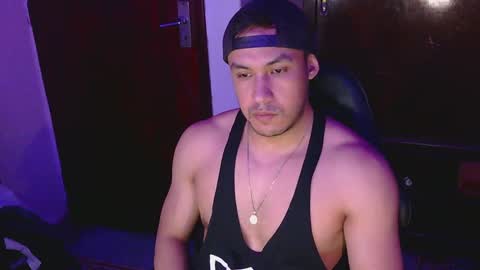 Snapshot of casas_oom chatting on February 2025 05:51:01 AM      online show from February 2025 05:51:01 AM