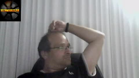 CASCADACEK online show from May 2026 07:22:02 PM