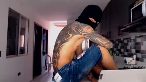 cash_master777 online show from December 2025 02:15:01 PM