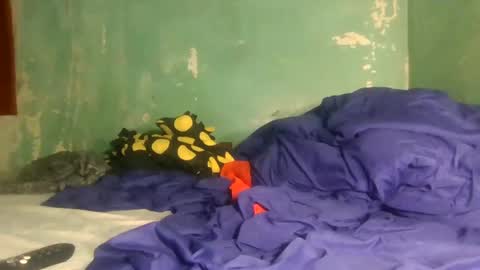 Cash Couple online show from December 2024 04:43:01 AM