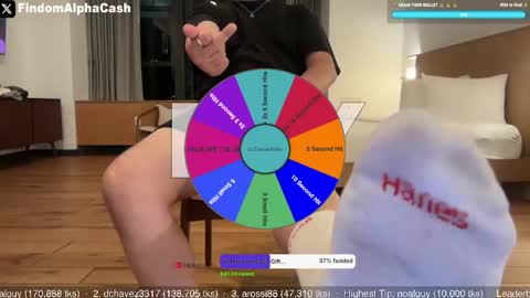 Snapshot of cashmastergrey chatting on May 2026 01:36:02 AM Master Grey online show from May 2026 01:36:02 AM