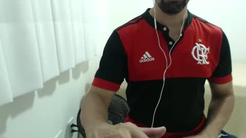 Snapshot of cashmastermuscle77 chatting on December 2024 04:11:01 AM cashmastermuscle77 online show from December 2024 04:11:01 AM