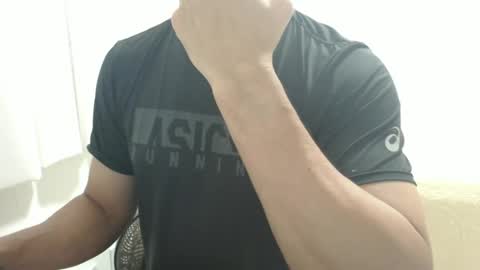 Snapshot of cashmastermuscle77 chatting on December 2024 01:26:01 AM cashmastermuscle77 online show from December 2024 01:26:01 AM