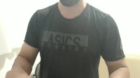 Snapshot of cashmastermuscle77 chatting on January 2025 01:17:01 AM cashmastermuscle77 online show from January 2025 01:17:01 AM