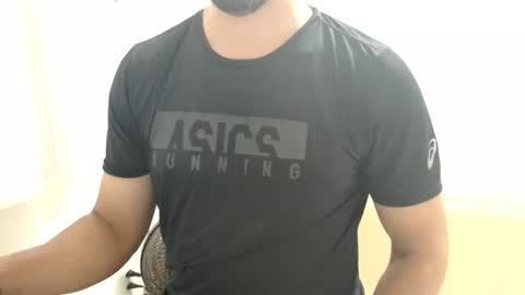 Snapshot of cashmastermuscle77 chatting on January 2025 09:57:02 PM cashmastermuscle77 online show from January 2025 09:57:02 PM