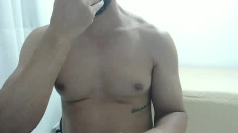 Snapshot of cashmastermuscle77 chatting on January 2025 08:52:02 PM cashmastermuscle77 online show from January 2025 08:52:02 PM