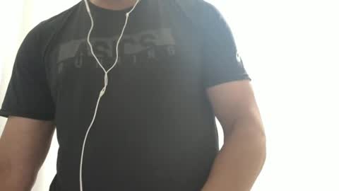 Snapshot of cashmastermuscle77 chatting on January 2025 11:56:01 PM cashmastermuscle77 online show from January 2025 11:56:01 PM
