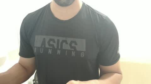 Snapshot of cashmastermuscle77 chatting on January 2025 07:00:02 PM cashmastermuscle77 online show from January 2025 07:00:02 PM