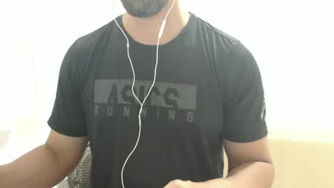 Snapshot of cashmastermuscle77 chatting on January 2025 04:14:02 PM cashmastermuscle77 online show from January 2025 04:14:02 PM
