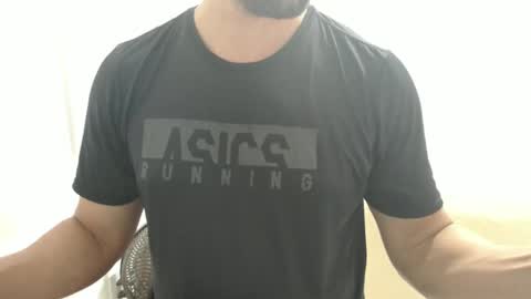 Snapshot of cashmastermuscle77 chatting on January 2025 06:44:01 PM cashmastermuscle77 online show from January 2025 06:44:01 PM