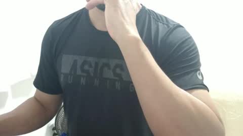 Snapshot of cashmastermuscle77 chatting on February 2025 02:08:02 AM cashmastermuscle77 online show from February 2025 02:08:02 AM